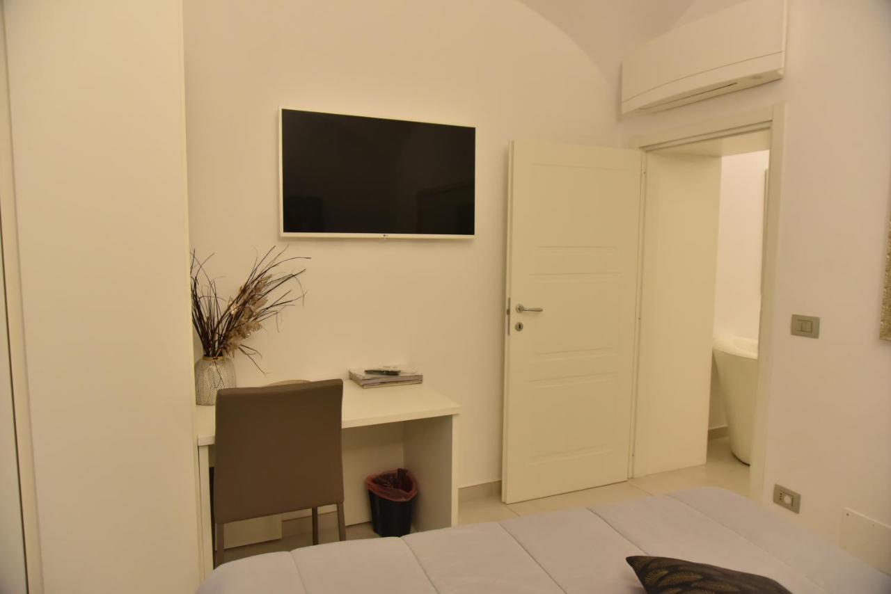 Conte Max Rooms Termoli Exterior foto